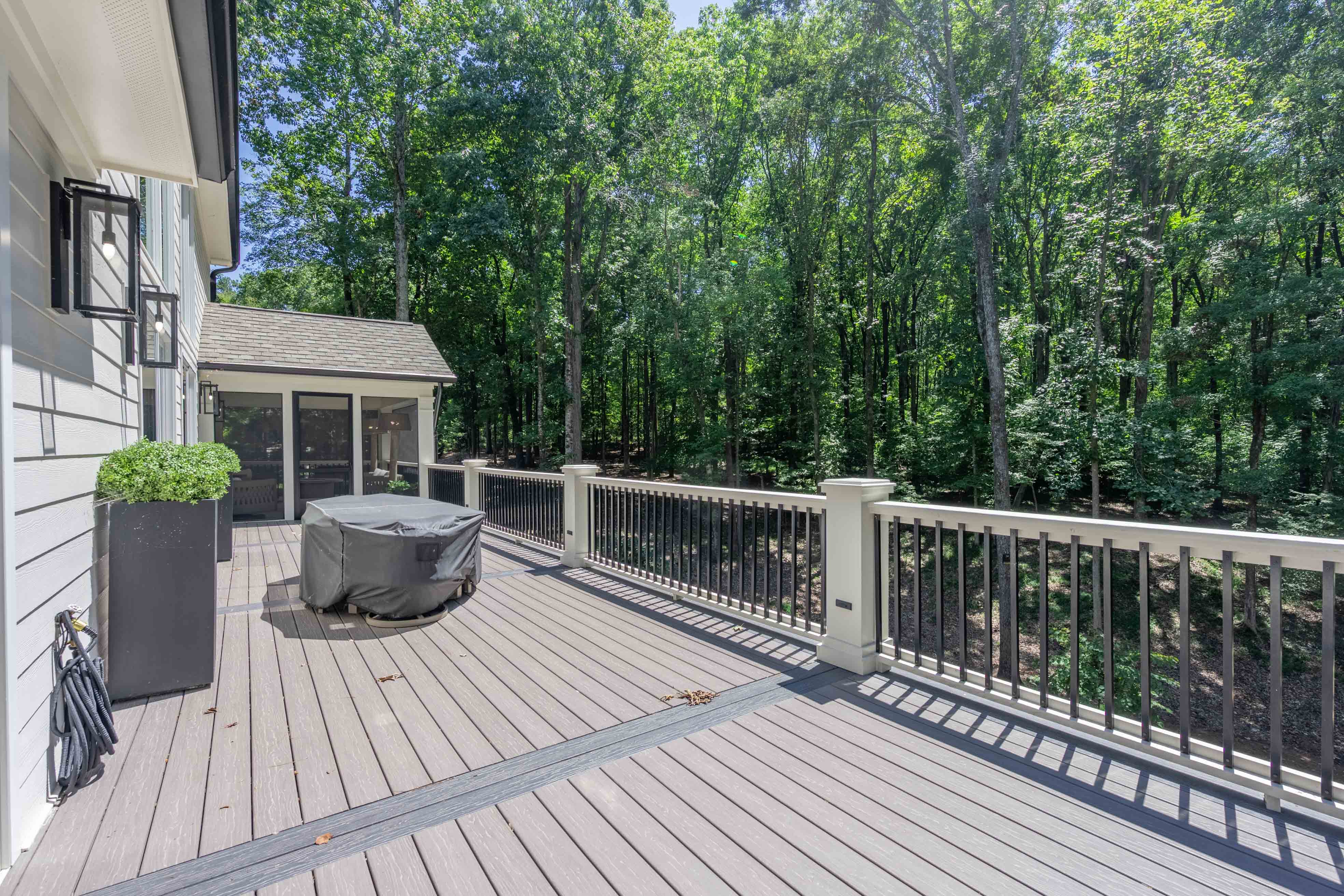 105 Westview Way image 37